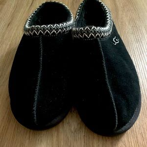Only used once Ugg men slip on